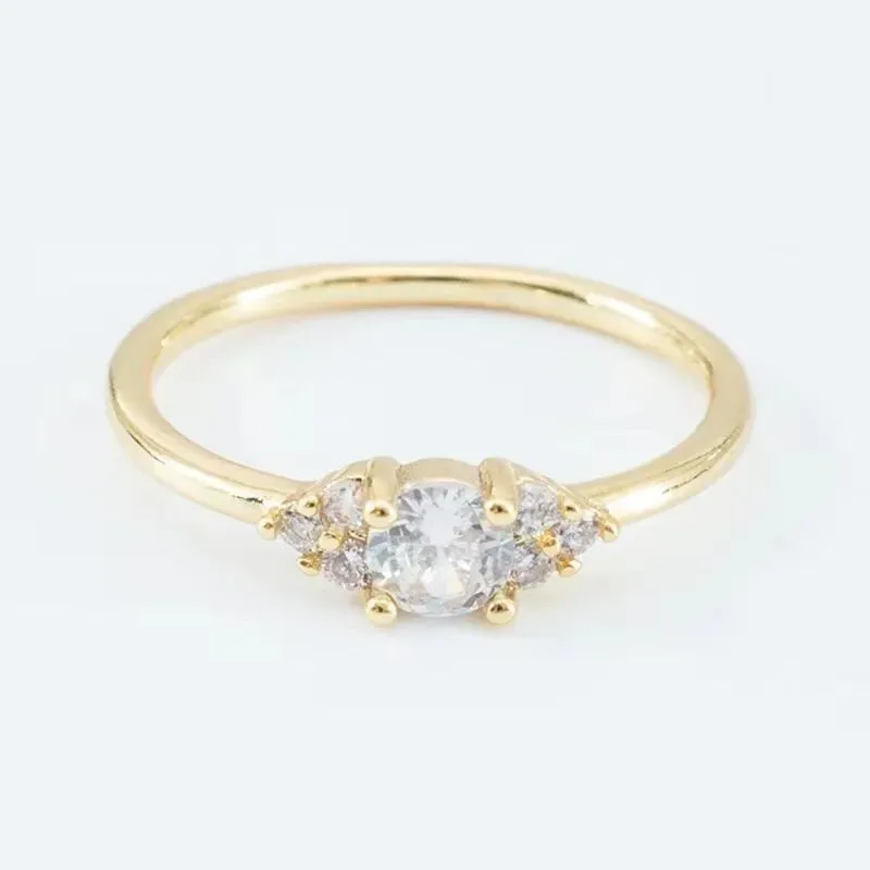 Oval Unisex Ring For Everyday Wear, Golden Plated Alloy With Zircon Inlay, Featuring 0.03µm-0.05µm Plating Thickness 5