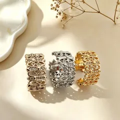 Punk Style Flowers Ring For Women In Gold Copper With PVD Coated Golden Plated Finish