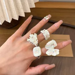 Retro Alloy Butterfly Ring For Women Featuring Enamel Craftsmanship