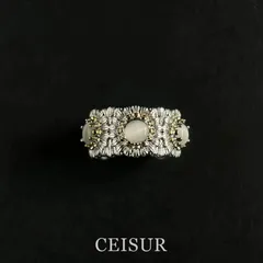 Retro Daisy Ring For Women In Natural Pink Alloy With Brushed Finish 3