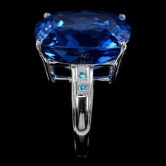 Retro Geometric Silver Alloy Ring For Women Featuring Zircon Inlay 2