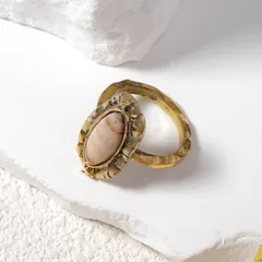 Retro Geometric Ring For Winter Featuring Turquoise Inlay Made Of Zinc Alloy