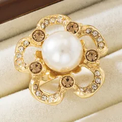 Retro Golden Alloy Flowers Ring For Elegant Style 2