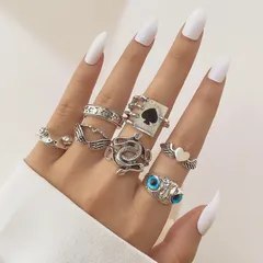 7 Pieces Retro Heart Shape Rings For Women, Metal Material With Electroplated Finish 2