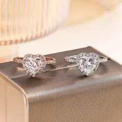 Retro Heart Shape Ring For Women In Silver Alloy With Zircon Inlay 3
