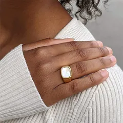 Retro Hong Kong Style Stainless Steel Ring Gold Plated Non-fading Finger Men's Fashion Temperament Titanium Steel Ring Ring Wholesale 3