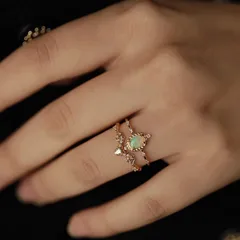 Retro Oval Copper Ring For Women With Electroplated Gold Plating And Zircon Inlay 3