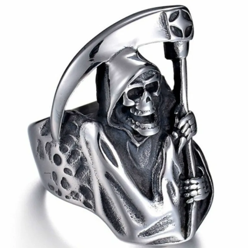 Retro Unisex Skull Ring For Men And Women In Silver Zinc Alloy With Antique Silver Plated Electroplated Finish 5