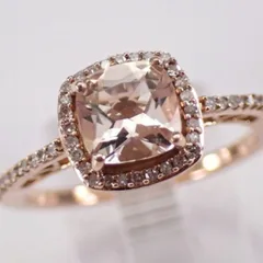 Luxurious Rose Gold Square Ring For Women Featuring Zircon Inlay Made Of Alloy 3