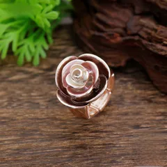 Rose Open Ring For Women In Gold Zinc Alloy With Simple Style Featuring Enamel Craftsmanship 4