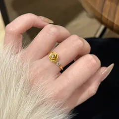 Rose Pattern Brushed Copper Ring For Women With Electroplated Gold Plating And Rhinestone Inlay 2