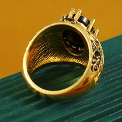 Rose Pattern Unisex Ethnic Style Ring For Everyday Wear, Gold Alloy With Golden Plated Finish And Rhinestone Inlay 3
