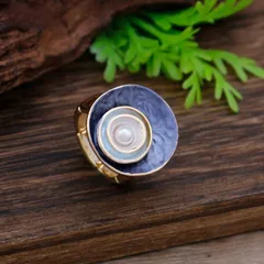 Rose Red Flowers Ring For Women In Zinc Alloy With Golden Plated Finish Featuring Enamel And Imitation Pearl Inlay 2