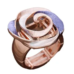 Rose For Women Gold Rings Made Of Zinc Alloy Featuring Enamel Craftsmanship 5