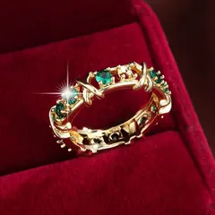 Round Alloy Ring For Unisex Featuring Golden Plated Finish With 0.03µm-0.05µm Thickness And Rhinestone Inlay