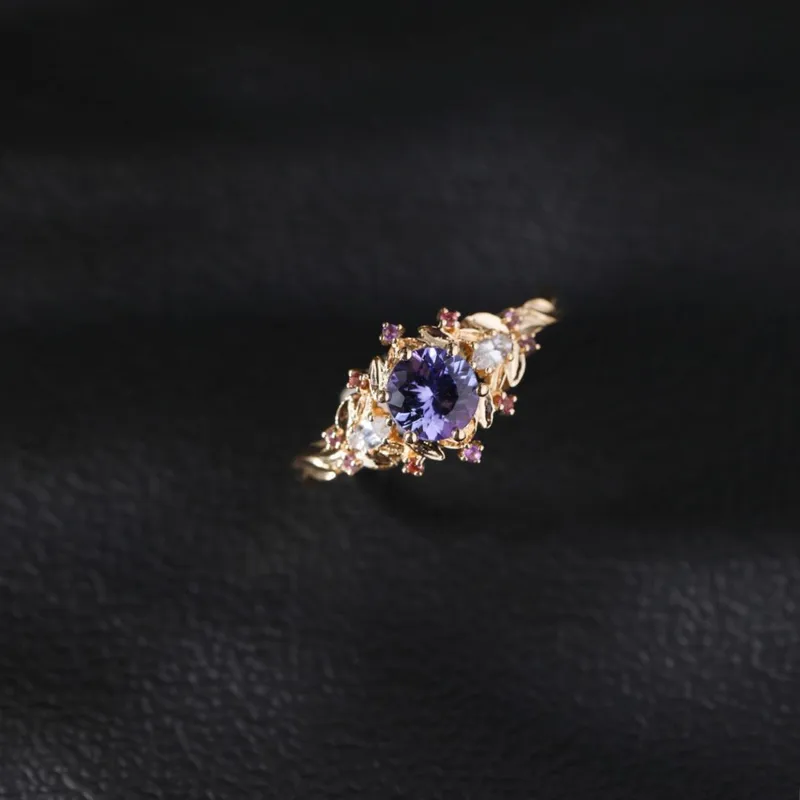 Round Open Ring For Women With Carving Design, Electroplated Copper Featuring Zircon Inlay 5
