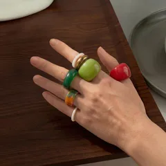 Round Resin Rings For Women, 7 Pieces Set In Maillard Style With Colour Variations 3