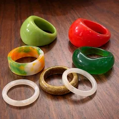 Round Resin Rings For Women, 7 Pieces Set In Maillard Style With Colour Variations 4