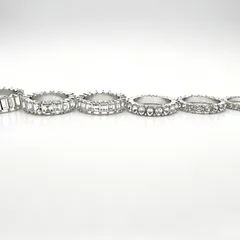 Round Silver Zinc Alloy Women’s Ring For Waterproof Non Tarnish Featuring Platinum Plated And Diamond Inlay 4