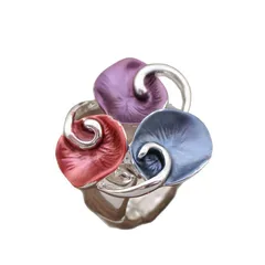 Silver Adjustable Ring For Women Featuring Enamel Craftsmanship With Flowers Design In Zinc Alloy 5