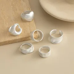 Silver Plated Metal Open Ring For Women Featuring Sandblasted Craftsmanship With Moon Pattern 4