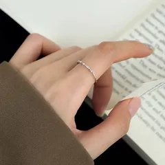 Simple Style Gold Band Ring For Women In Copper With Zircon Inlay Featuring Electroplated Finish