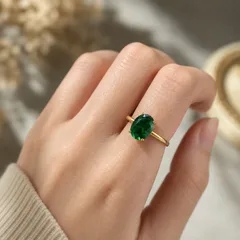 Simple Style Oval Gold Copper Ring For Women Featuring Zircon Inlay 3