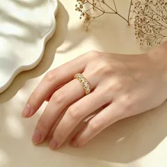 Simple Style Oval Open Ring For Women In Golden Plated Copper With Zircon, Featuring Bezel Setting 2