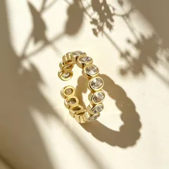 Simple Style Oval Open Ring For Women In Golden Plated Copper With Zircon, Featuring Bezel Setting 3