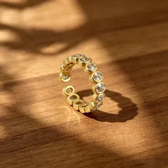 Simple Style Oval Open Ring For Women In Golden Plated Copper With Zircon, Featuring Bezel Setting 4