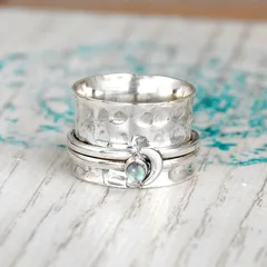 Simple Style Silver Alloy Moon Ring For Women With Rotatable Craft And Zircon Inlay 3