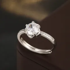 Simple Style Silver Alloy Women’s Flowers Ring For Everyday Wear Featuring Electroplated Finish And Moissanite Inlay 4