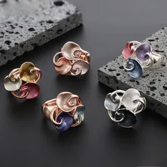 Simple Style Flowers Ring For Women In Colour Zinc Alloy With Enamel Craftsmanship