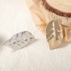 Simple Style Open Rings For Women Featuring Gold Leaves Design Made Of Zinc Alloy 2