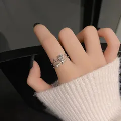Simple Style Rose Ring For Women In Gold Metal Featuring Electroplated Craftsmanship 2