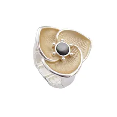 Simple Style Yellow Flowers Ring For Women In Zinc Alloy With Mother-of-pearl Shell Inlay 5
