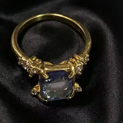 Square Alloy Ring For Unisex, Golden Plated With 0.03µm-0.05µm Thickness Featuring Zircon Inlay 4