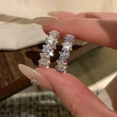 Star Pattern Women’s Metal Ring With Zircon Inlay, Featuring Electroplated And Brushed Craftsmanship 2