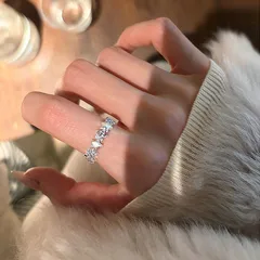 Star Pattern Women’s Metal Ring With Zircon Inlay, Featuring Electroplated And Brushed Craftsmanship 3