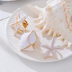 Starfish Ring For Women In Golden Plated Zinc Alloy Featuring Electroplated And Enamel Craftsmanship 5