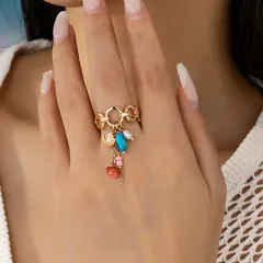 Starfish Ring For Women In Zinc Alloy Featuring Golden Plated Electroplating With Resin Inlay 3