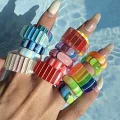 Stripe Resin Ring For Women In Ombre Color, Perfect For Summer Wear 3