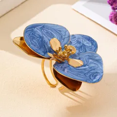 Sweet Fashionable Ladies Rings New Trendy Jewelry Alloy Geometric Pattern Simple Style Electroplated Flower Petal Design For Women 3
