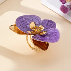Sweet Fashionable Ladies Rings New Trendy Jewelry Alloy Geometric Pattern Simple Style Electroplated Flower Petal Design For Women 4