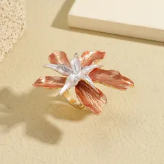 Sweet Flowers Open Ring For Women, 1 PCS Package, Golden Plated Alloy With 0.03µm-0.05µm Thickness 3