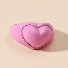 Sweet Heart Shape Open Ring For Women In Golden Metal 3