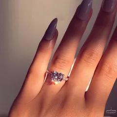 Sweet Heart Shape Ring For Unisex Featuring Silver Alloy Material And Zircon Inlay With Electroplated Finish