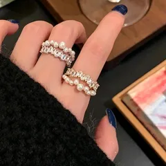 Sweet Star Open Ring For Women In Gold With White K Plated Finish Featuring Asymmetrical Design And Imitation Pearl Inlay