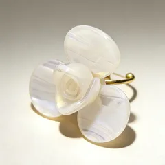 Sweet White Resin Flowers Open Ring For Women, Featuring Elegant Design Perfect For Everyday Wear 5