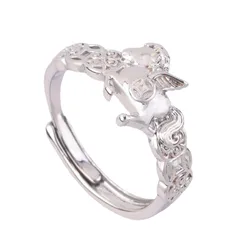Unisex Horse Ring Made Of Copper With Electroplated Gold Plating Featuring Simple Style Design 5